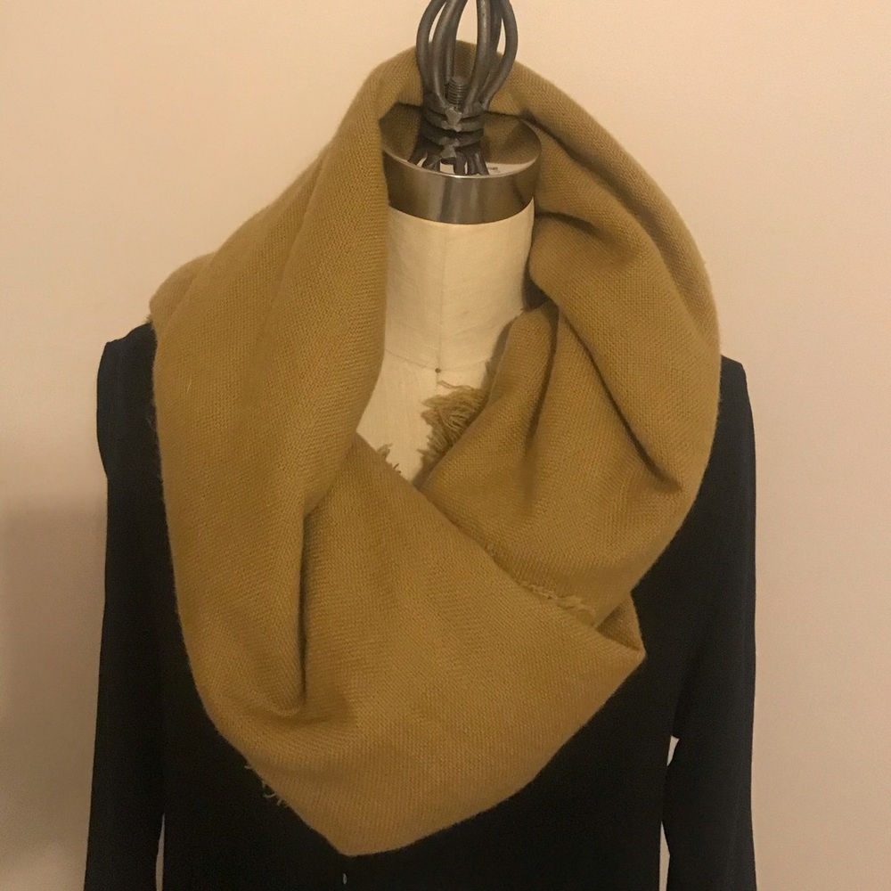 Natural Color Blanket Scarf